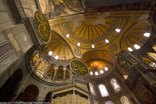 Hagia Sophia Byzantine architecture 