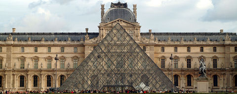 Photo of Louvre Museum 